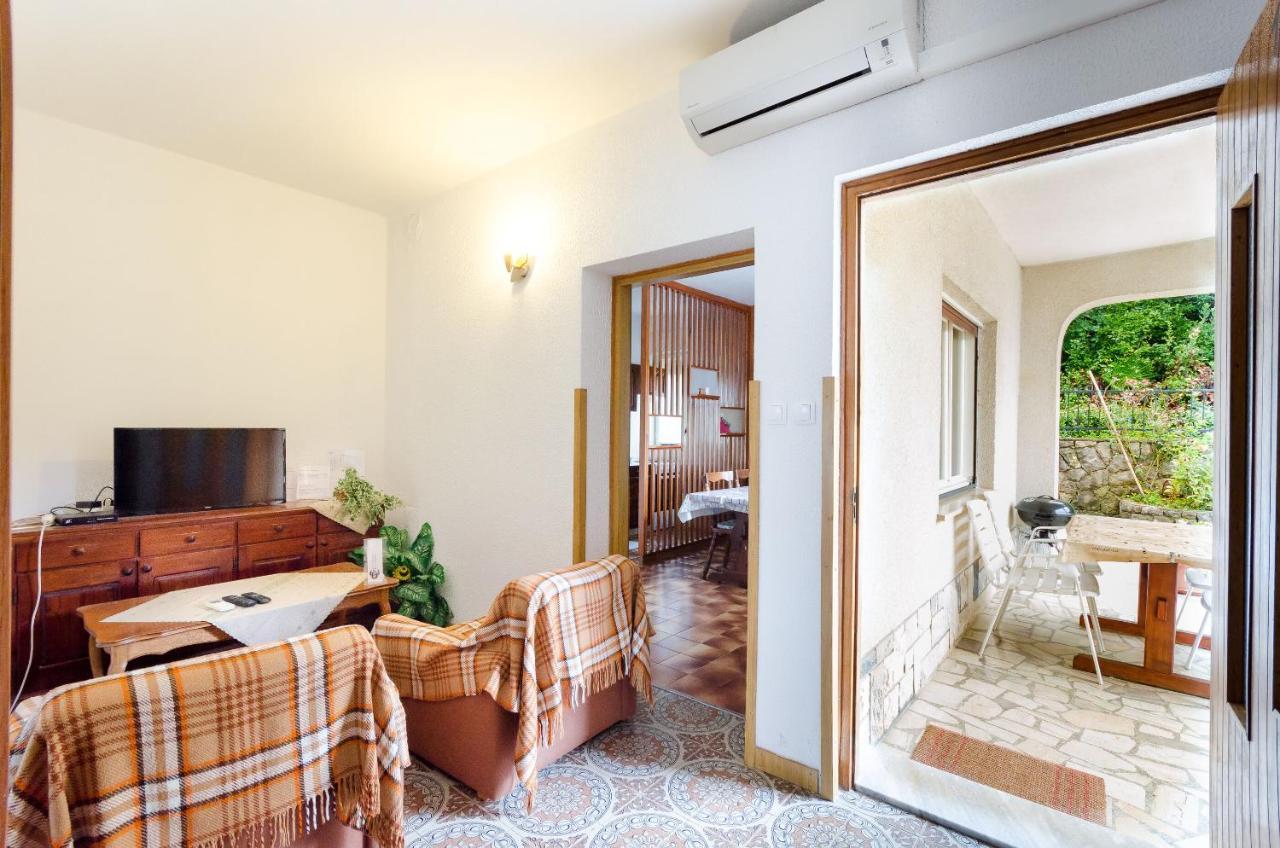 Apartments Mladen Jelica Ičići Екстериор снимка