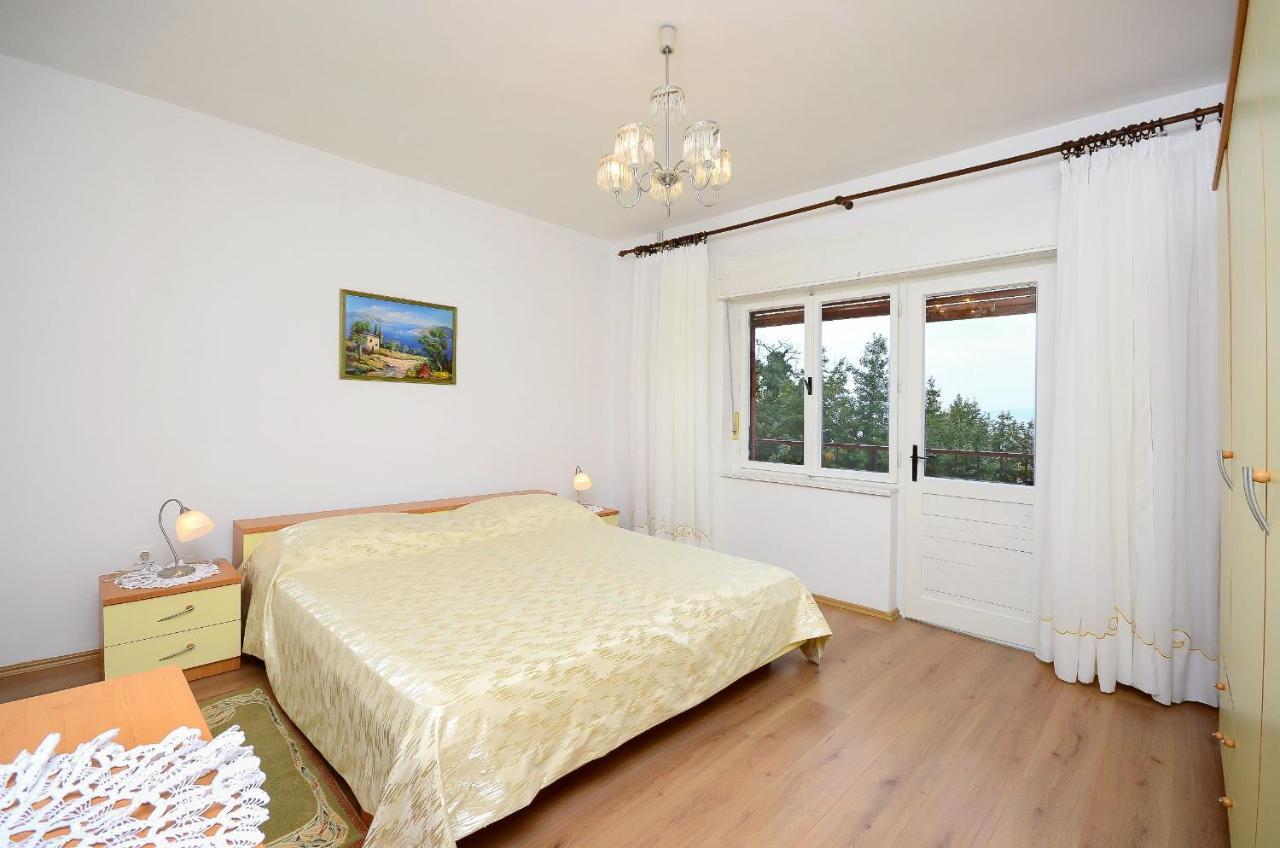 Apartments Mladen Jelica Ičići Екстериор снимка